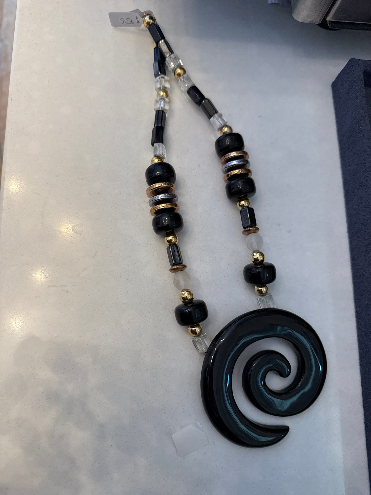 Black Swirl Detail Necklace