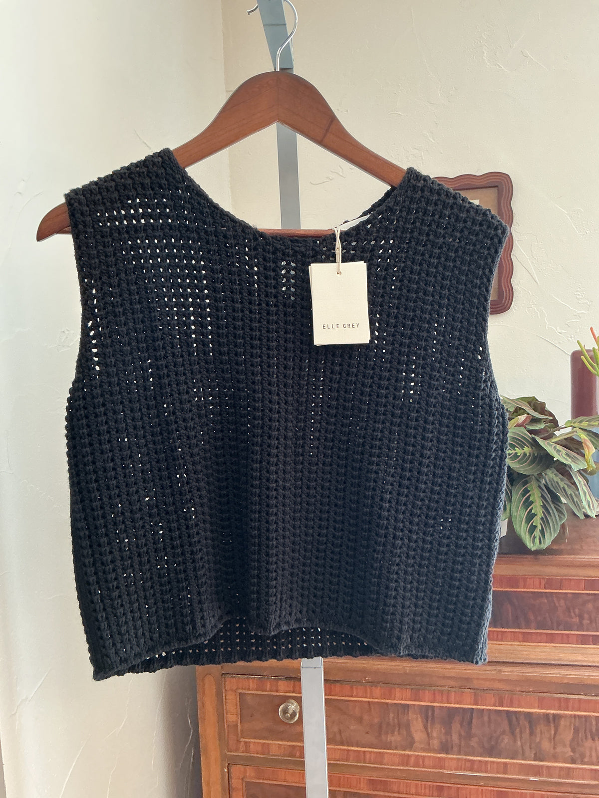 Elle Grey sleeveless crochet knit top w/ crew neckline
