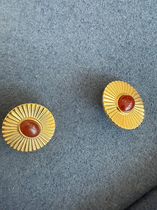 Vintage Red Detail Circle Earrings