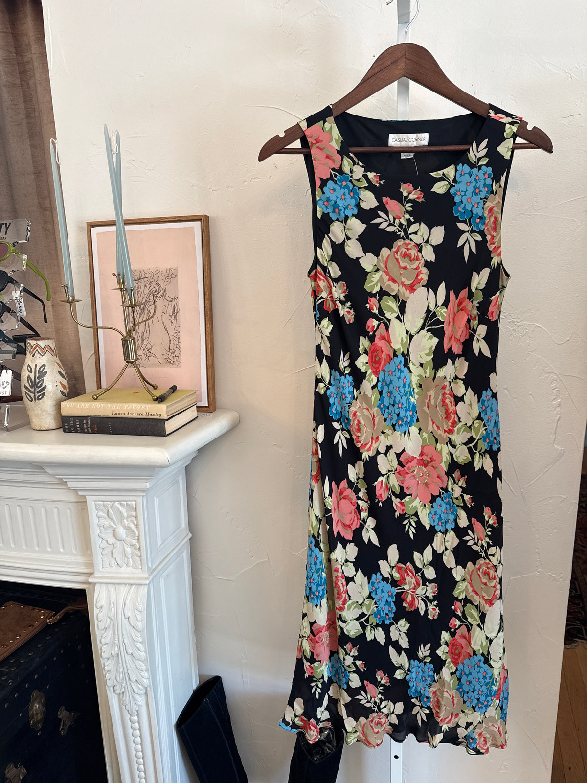 1071 Casual Corner Floral Silk Dress