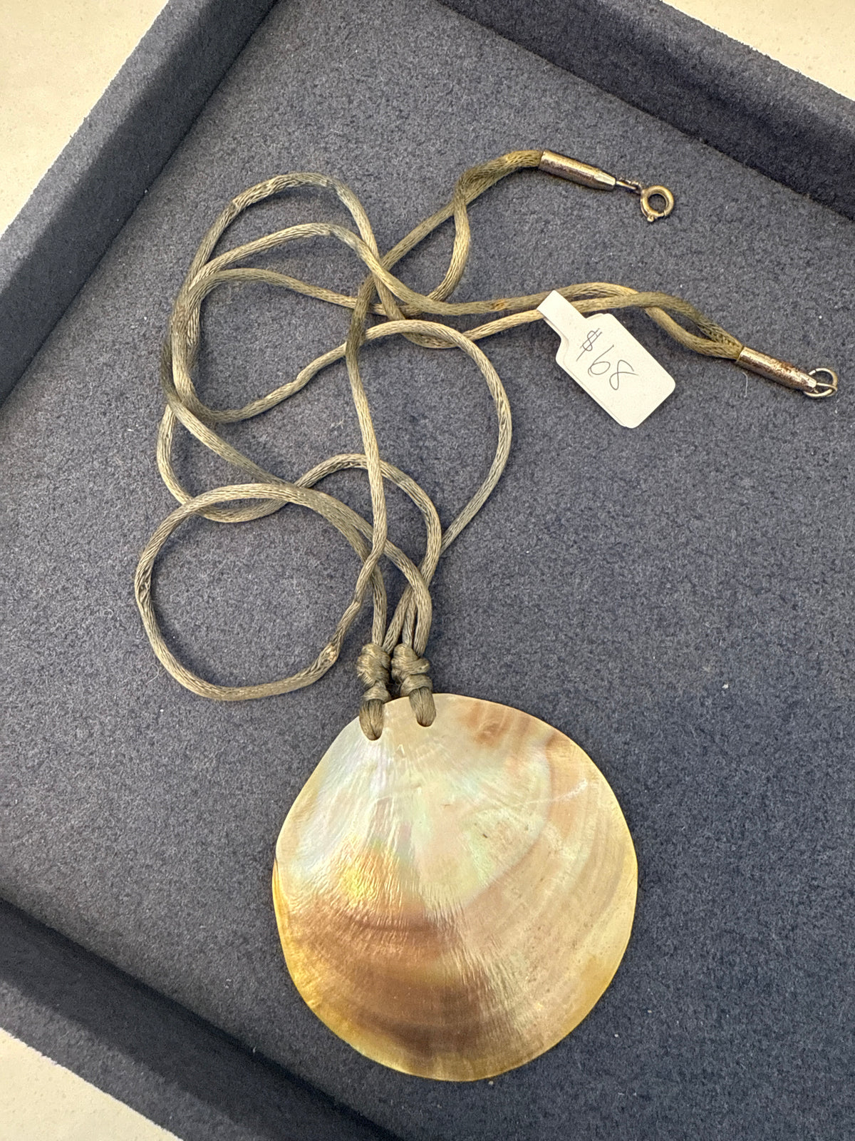 Shell Pendant Necklace
