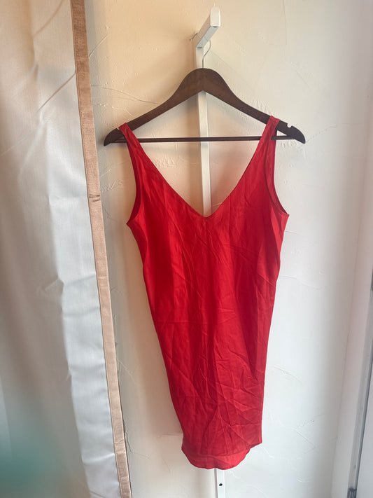 1019 Calvin Klein Silk Red Dress