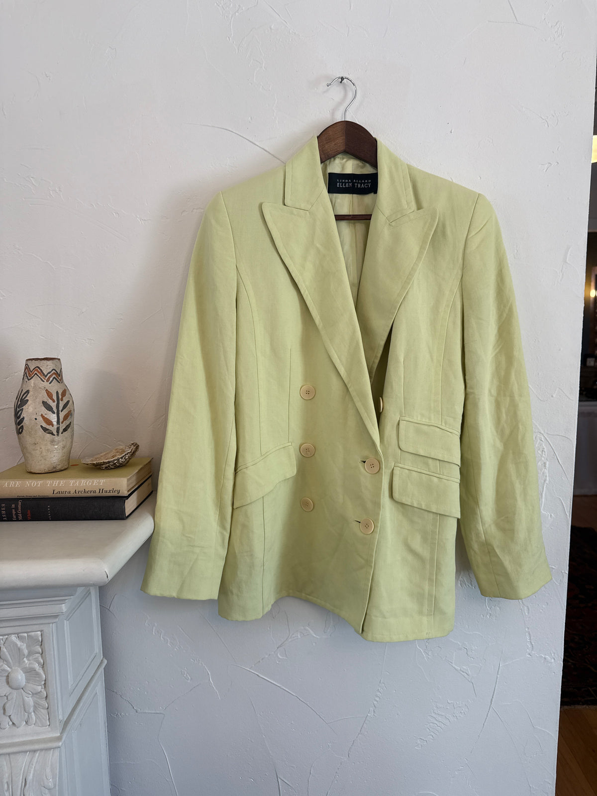 1038 Ellen Tracy Blazer